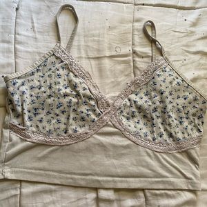 Crop top white shirt